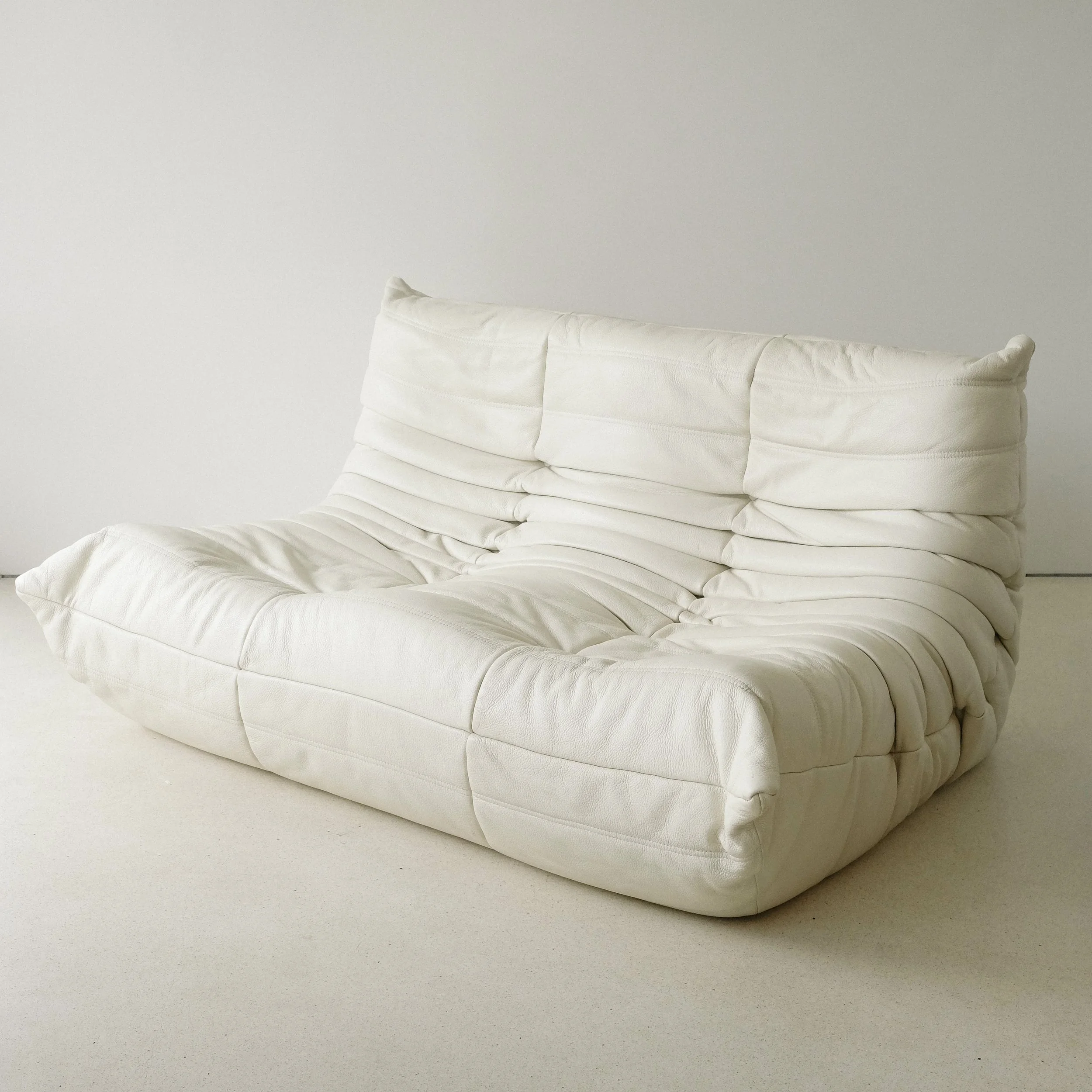 TOGO SOFA SMALL SETTEE 2 SEATERS BY MICHEL DUCAROY FOR LIGNE ROSET